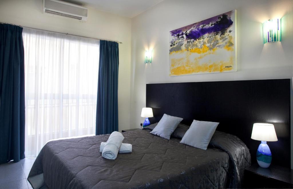 Bay Hotel 3*