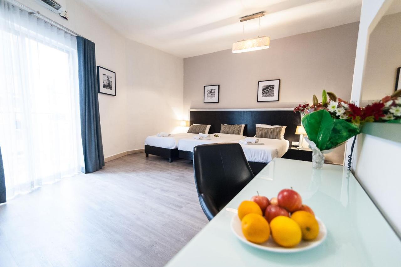 Bay Hotel Saint Julian's